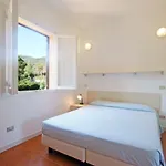 Casa Del Golfo Apartahotel