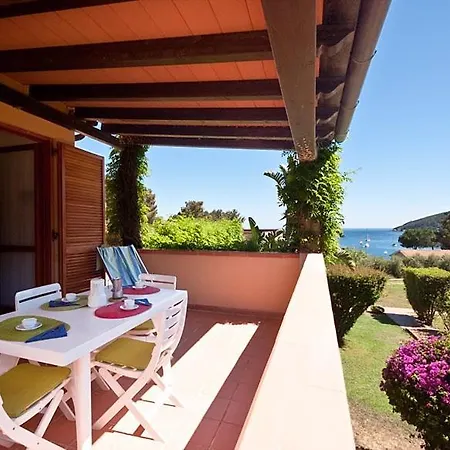 アパートホテル Casa Del Golfo 3*