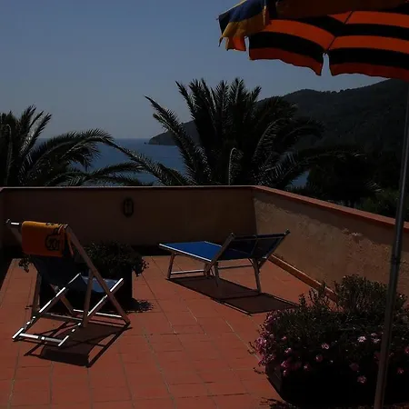Ξενοδοχείο με διαμερίσματα Casa Del Golfo