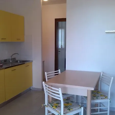 Ξενοδοχείο με διαμερίσματα Casa Del Golfo Lacona